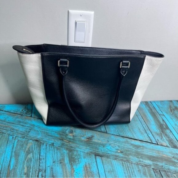 KATE Spade Leather Black & White Handbag - Picture 6 of 16